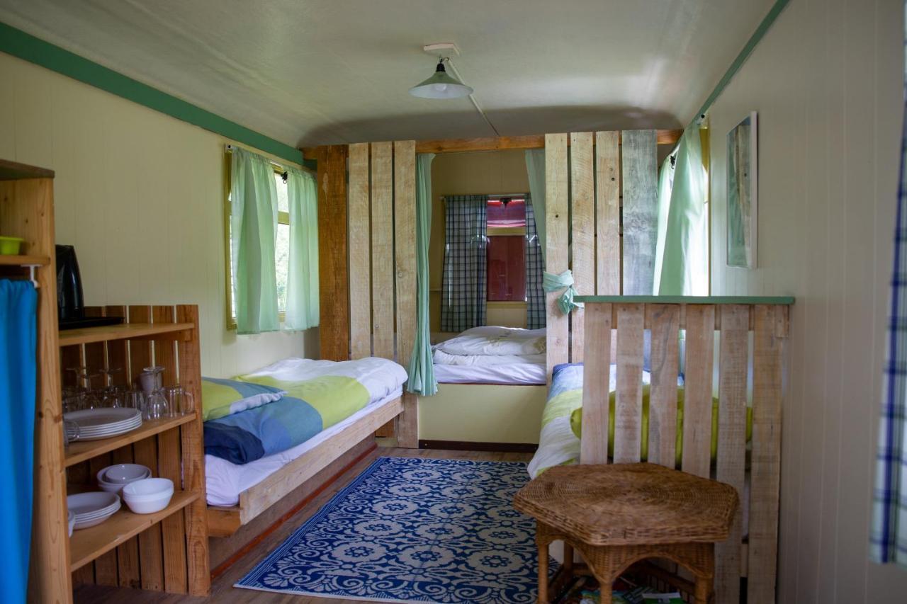 Hotel Le Bon Chemin Roulotte Sainte-Nathalène Zewnętrze zdjęcie
