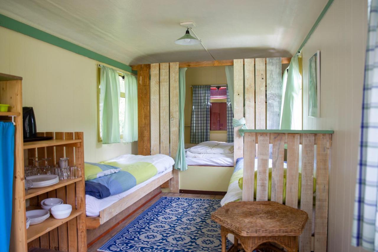Hotel Le Bon Chemin Roulotte Sainte-Nathalène Zewnętrze zdjęcie