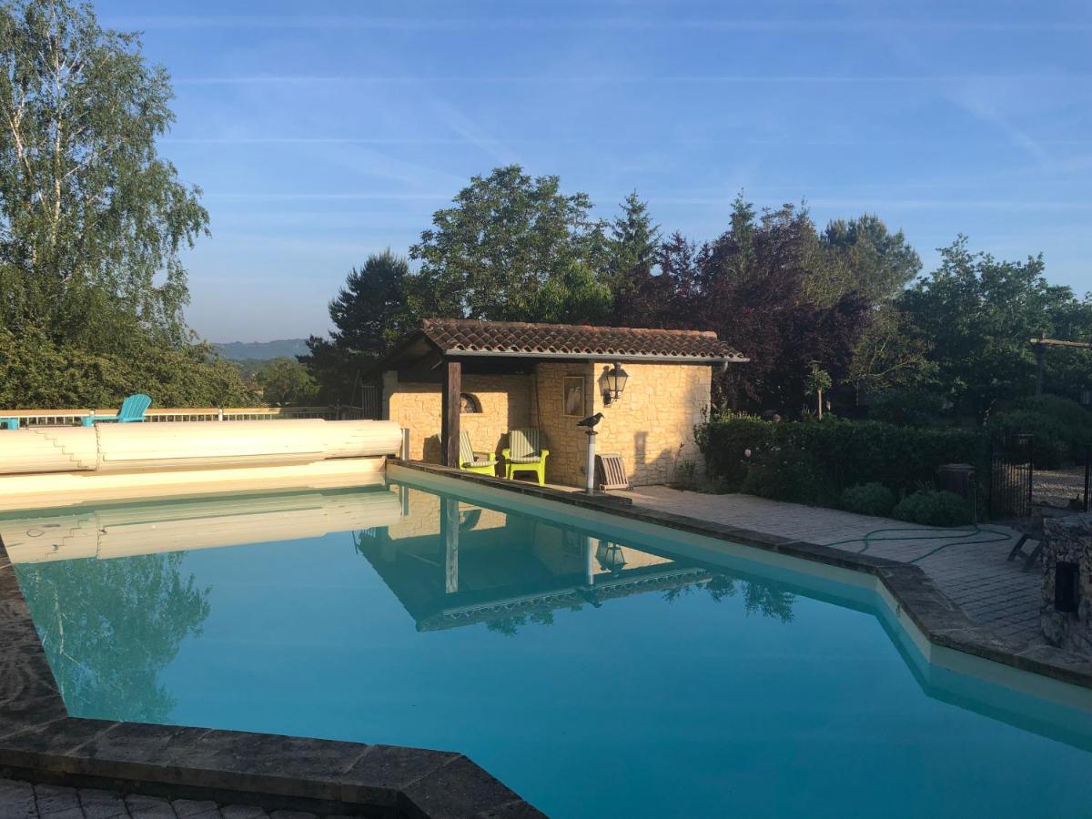 Hotel Le Bon Chemin Roulotte Sainte-Nathalène Zewnętrze zdjęcie