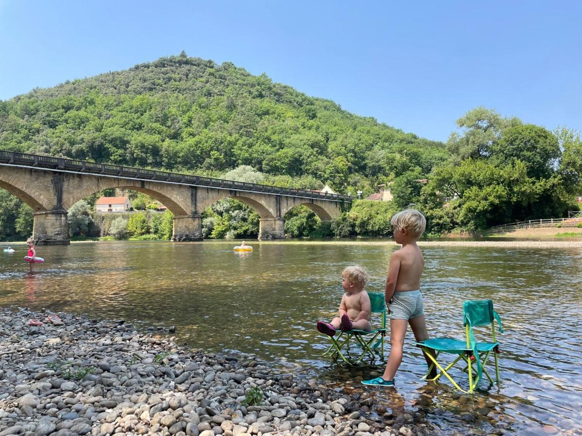 Hotel Le Bon Chemin Roulotte Sainte-Nathalène Zewnętrze zdjęcie