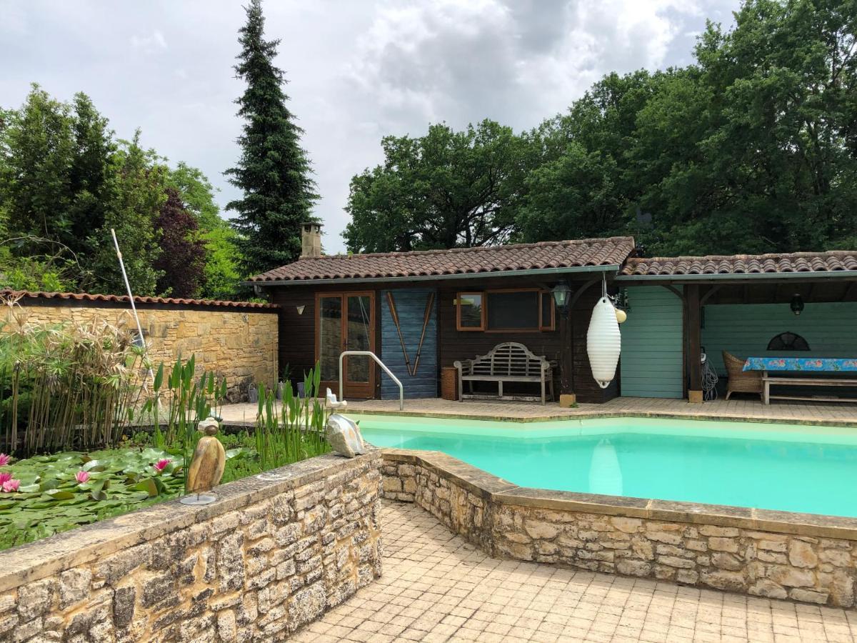 Hotel Le Bon Chemin Roulotte Sainte-Nathalène Zewnętrze zdjęcie